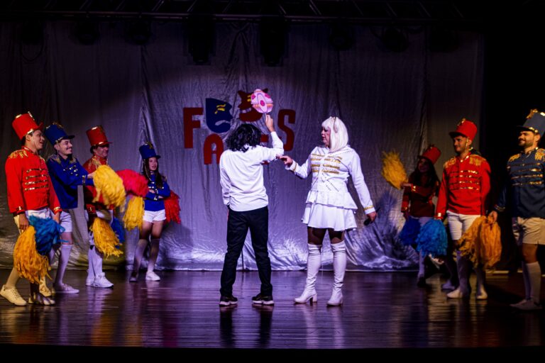 Celebrações Culturais Marcam o Segundo Dia da 35ª Mostra de Teatro de Santarém Imagem do artigo