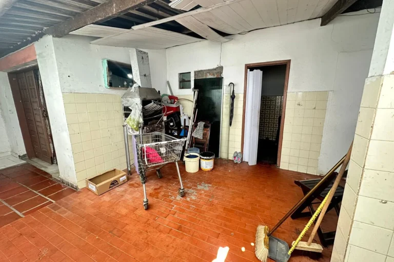 Feira de Santana: Restaurante Interditado por Falta de Higiene em Avenida Movimentada