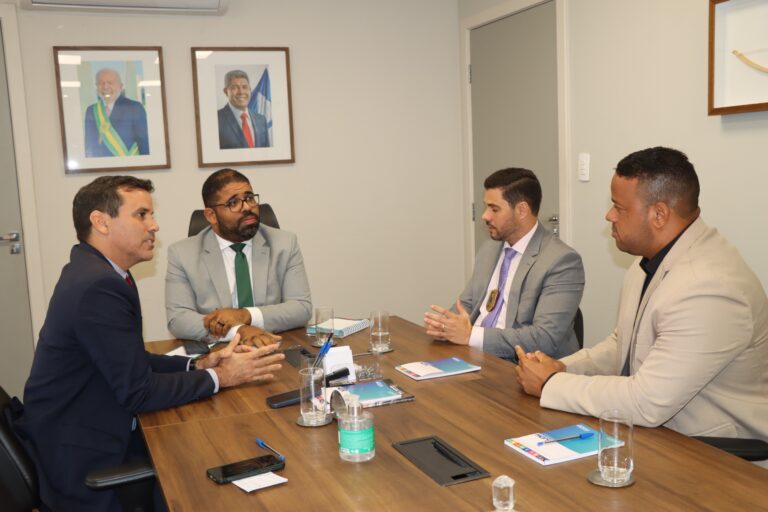 Governo da Bahia Promete Apoio e Celeridade nas Investigações de Homicídios no Alto do Cabrito Governo da Bahia Promete Apoio e Celeridade nas Investigações de Homicídios no Alto do Cabrito