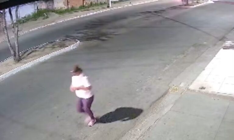 Mulher tem perna amputada após atropelamento em Serrinha, Bahia