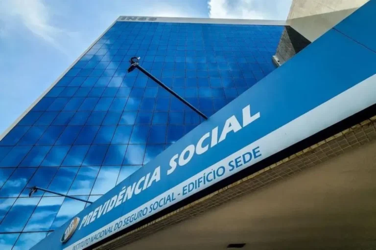 Pagamento do INSS: R$ 2,3 bilhões em atrasados liberados para beneficiários em 2026