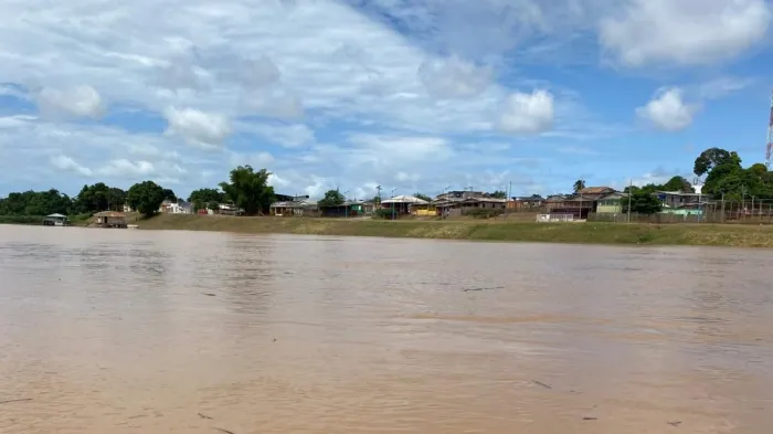 Rio Acre Registra Nível Preocupante de 13,93 Metros e Prefeitura de Rio Branco Mantém Alerta Rio Acre Registra Nível Preocupante de 13,93 Metros e Prefeitura de Rio Branco Mantém Alerta