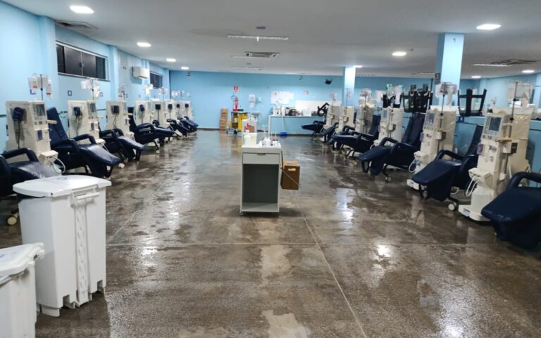 Alagamentos em Itaberaba: Cidade da Bahia enfrenta chuvas de 110 mm em 4 horas Alagamentos em Itaberaba: Cidade da Bahia enfrenta chuvas de 110 mm em 4 horas