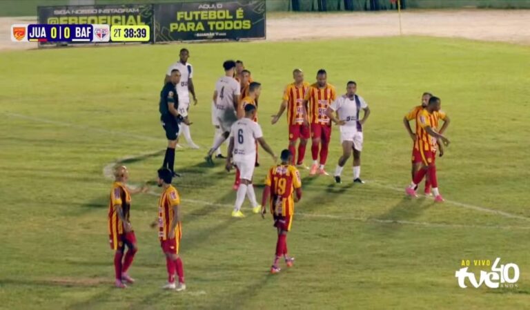 Bahia de Feira e Juazeirense Empatam em Jogo de Estreia na Elite do Baianão
