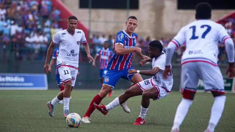 Bahia Domina e Vence Bahia de Feira por 3 a 0 no Baianão