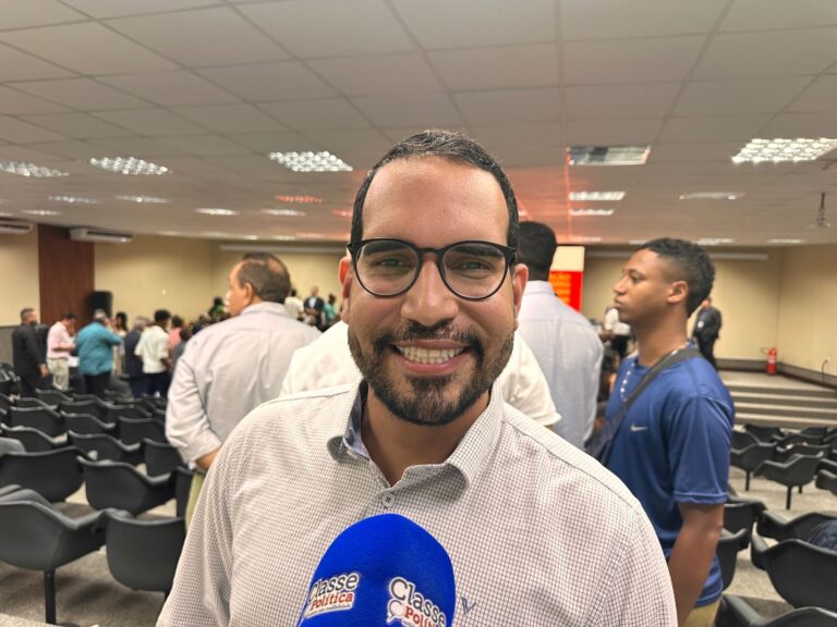 Felipe Santana Lança Pré-Campanha a Deputado Estadual na Lavagem do Bonfim