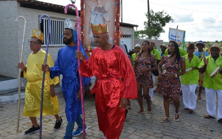 Festa de Reis em Feira de Santana: Música e Tradição em Um Grande Evento