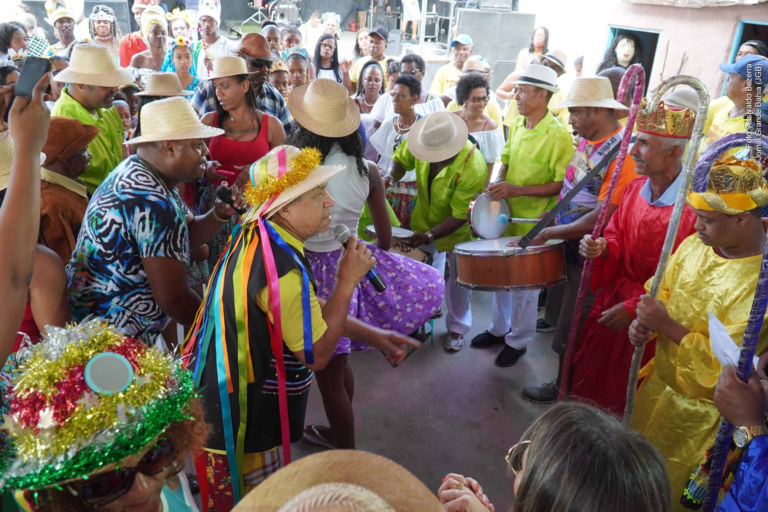 Folia de Reis em Feira de Santana: Celebração Cultural e Musical no Coração da Bahia
