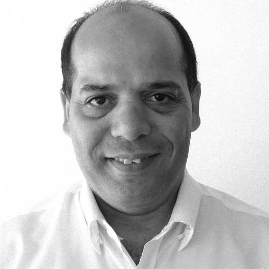 Luto na Radiodifusão: Morre Marcelo Carvalho, Icônico Radialista da Bahia Luto na Radiodifusão: Morre Marcelo Carvalho, Icônico Radialista da Bahia