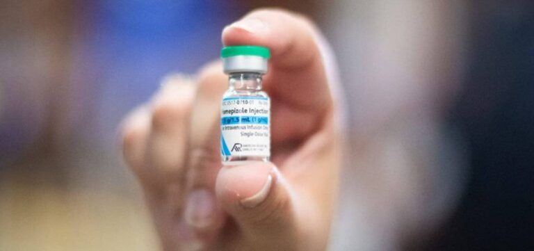 Ministério da Saúde Envia Doses de Fomepizol à Bahia Após Casos de Intoxicação por Metanol