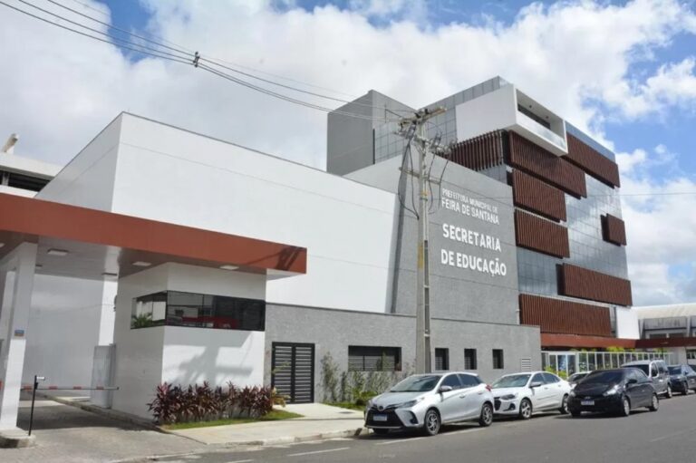 Prefeitura de Feira de Santana abre seleção para mil professores: Oportunidade para educadores