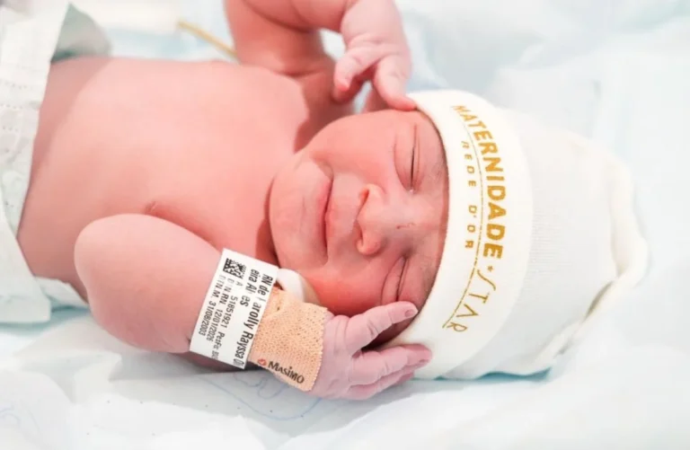 Ravi Leão Chega ao Mundo: O Primeiro Filho de Natanzinho Lima e Karolly Rayssa