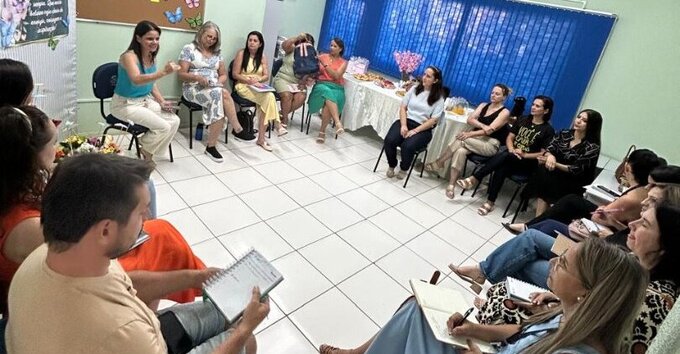 Secretaria de Educação de Piratuba Realiza Encontro de Acolhimento com Gestores da Rede Municipal Secretaria de Educação de Piratuba Realiza Encontro de Acolhimento com Gestores da Rede Municipal