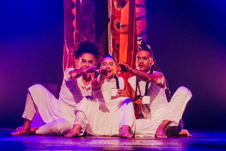 Teatro de Feira de Santana brilha em prêmio nacional com ‘Akoko Lati Wa Ni’