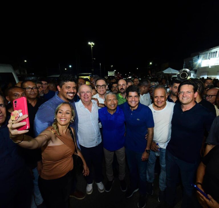 ACM Neto Avança em Conversas com Angelo Coronel e Anuncia Possível Aliança em Fevereiro