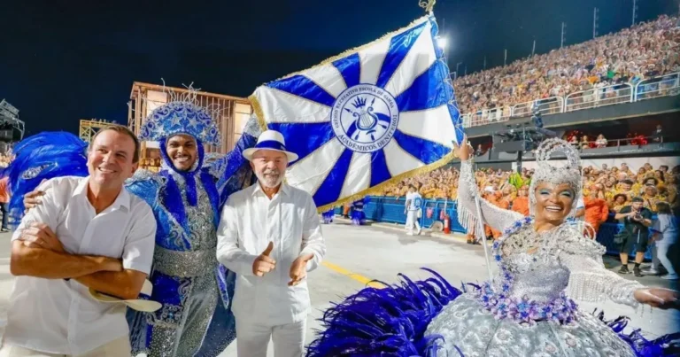 Análise sobre Desfile em Homenagem a Lula: Potenciais Implicações Legais Análise sobre Desfile em Homenagem a Lula: Potenciais Implicações Legais