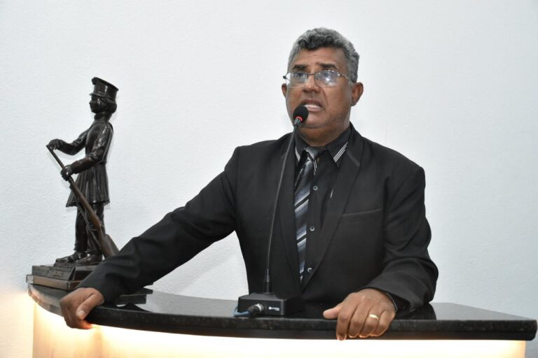 Câmara de Feira de Santana Debate Pavimentação e Saúde em Sessão Ordinária