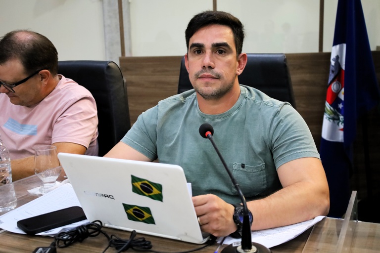 Câmara de Pouso Alegre Aprova Nova Política de Proteção a Pessoas com Síndromes Raras Câmara de Pouso Alegre Aprova Nova Política de Proteção a Pessoas com Síndromes Raras