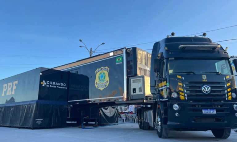 Carreta da PRF Oferece Serviços de Saúde Gratuitos em Serrinha