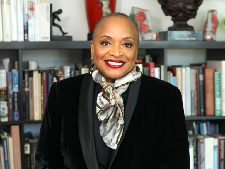 Deborah Willis: Pioneira da Fotografia Afro-Americana em Palestra Gratuita em SP