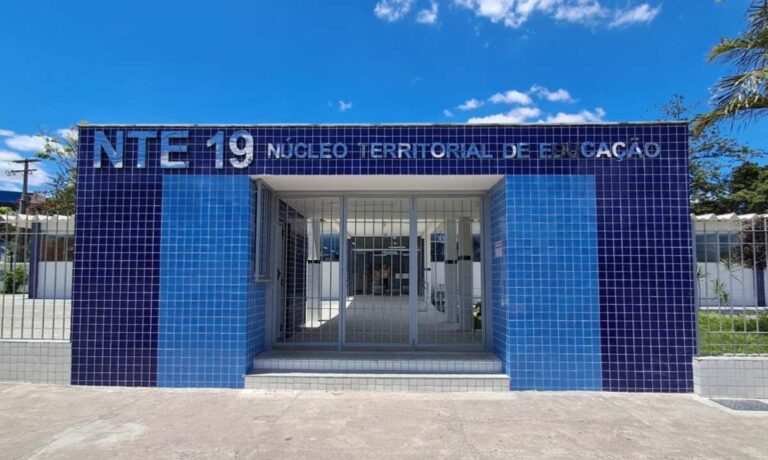 Escolas Estaduais em Feira de Santana Preparadas para Novo Ano Letivo