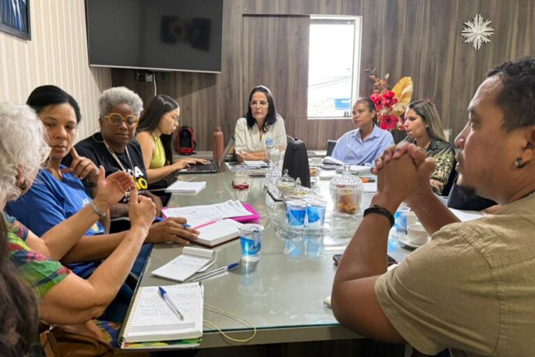 Feira de Santana Articula Plano de Ação para Acolhimento de Refugiados Venezuelanos