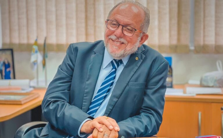 José de Arimateia Comemora 10 Anos da Semana Estadual de Proteção dos Direitos dos Animais na Bahia