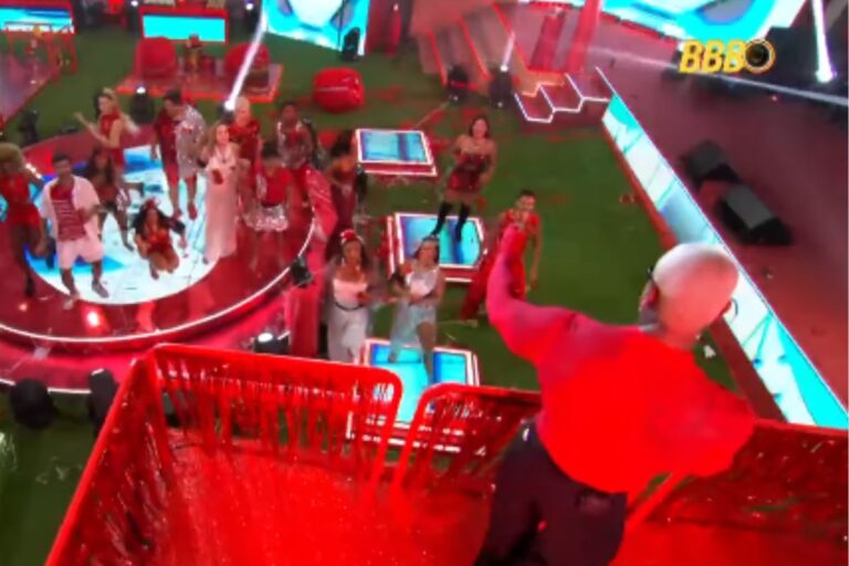 Léo Santana Ignora Pergunta Sobre Nome do Segundo Filho: 'Não Vou Falar'