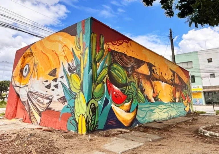 Mural Celebra a Cultura Popular em Feira de Santana