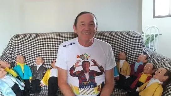 Raul Gil Jr. atualiza sobre a saúde de Marquito: “Continuem em oração” Raul Gil Jr. atualiza sobre a saúde de Marquito: "Continuem em oração"