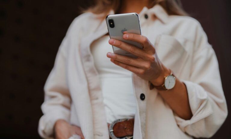 Bahia Lança Aplicativo para Medidas Protetivas: Uma Nova Esperança para Mulheres Vítimas de Violênci