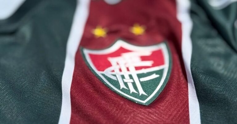 Fluminense de Feira Considera Mudança em Escudo e Identidade Visual para 2024