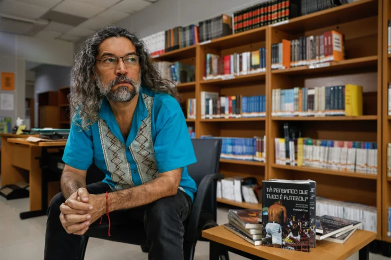 Franciel Cruz Lança Livro Impactante em Feira de Santana e Irará