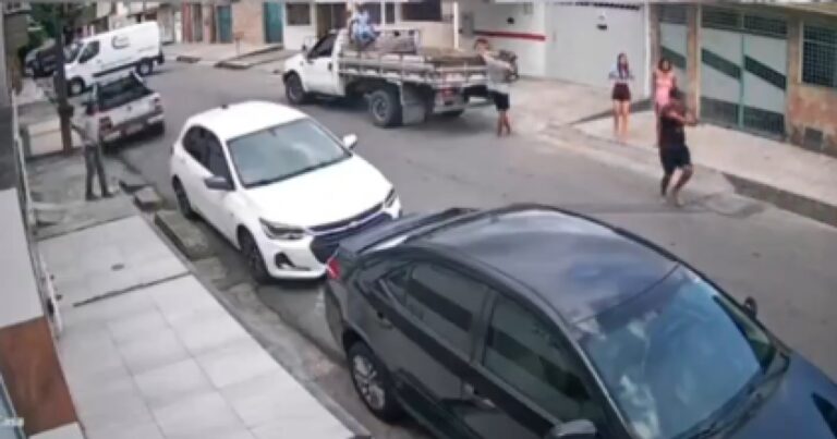 Homem Dispara Várias Vezes Contra Ex-Ficante em Feira de Santana: Entenda o Caso Homem Dispara Várias Vezes Contra Ex-Ficante em Feira de Santana: Entenda o Caso