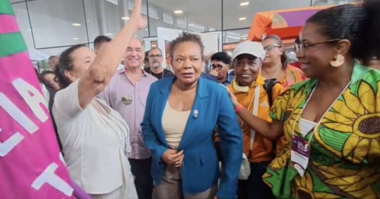 Margareth Menezes Reforça Compromisso com a Cultura e Esclarece Rumores de Candidatura