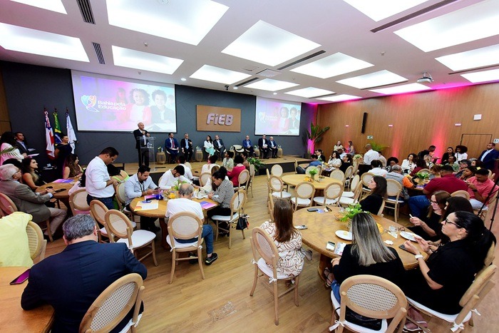 Movimento Bahia pela Educação Inicia 2026 com Formação Para Professores e Encontros de Gestores Movimento Bahia pela Educação Inicia 2026 com Formação Para Professores e Encontros de Gestores