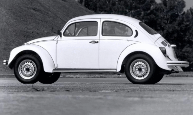 O Fusca: O Carro que Deixou Marcas na Infância dos Brasileiros e seu Top 10
