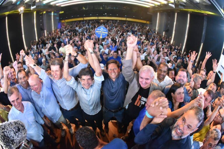 Oposição Lança Chapa Majoritária em Feira de Santana: ACM Neto é o Pré-Candidato a Governador