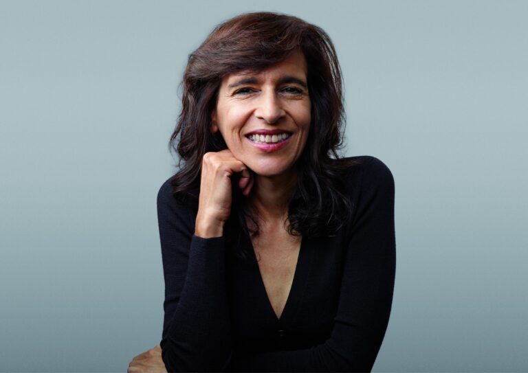 Reitora da UFRGS alerta sobre ataques globais às universidades públicas