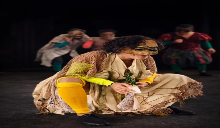 Teatro do Cuca Recebe ‘Aí Eu Vou, Aí Eu Volto’: Uma Reflexão Sobre Escolhas Coletivas Teatro do Cuca Recebe 'Aí Eu Vou, Aí Eu Volto': Uma Reflexão Sobre Escolhas Coletivas