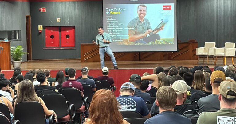 Tendências do Agronegócio: Aula Magna em Toledo Destaca Oportunidades e Desafios Tendências do Agronegócio: Aula Magna em Toledo Destaca Oportunidades e Desafios