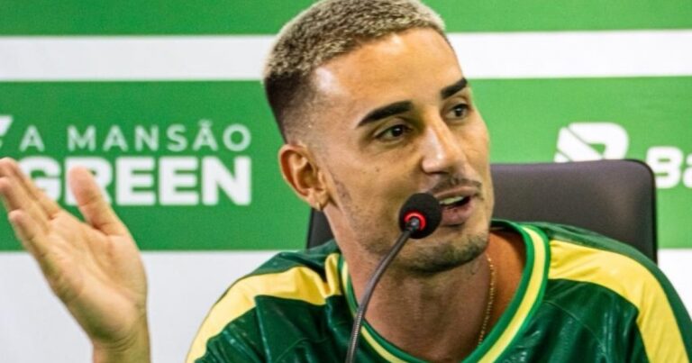 Thiago Galhardo Faz Humor e Alfineta Rogério Ceni em Apresentação no Bahia