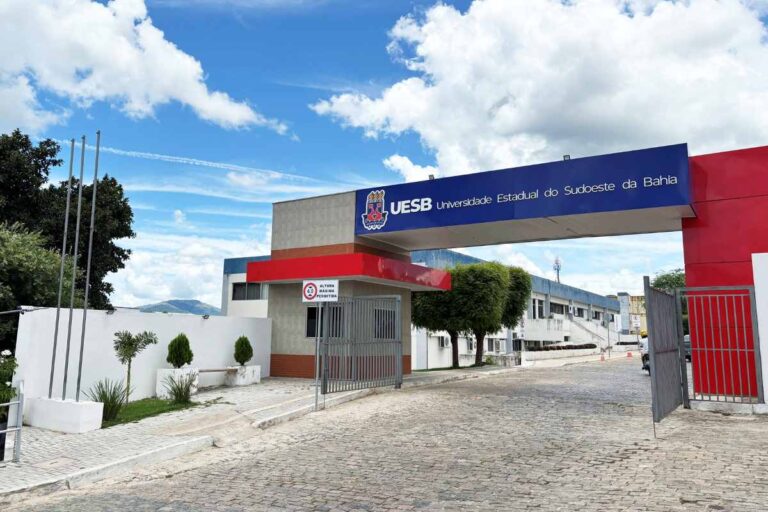 Uesb Lança Seleção para Estágio: Oportunidade para Estudantes do Ensino Médio e EJA
