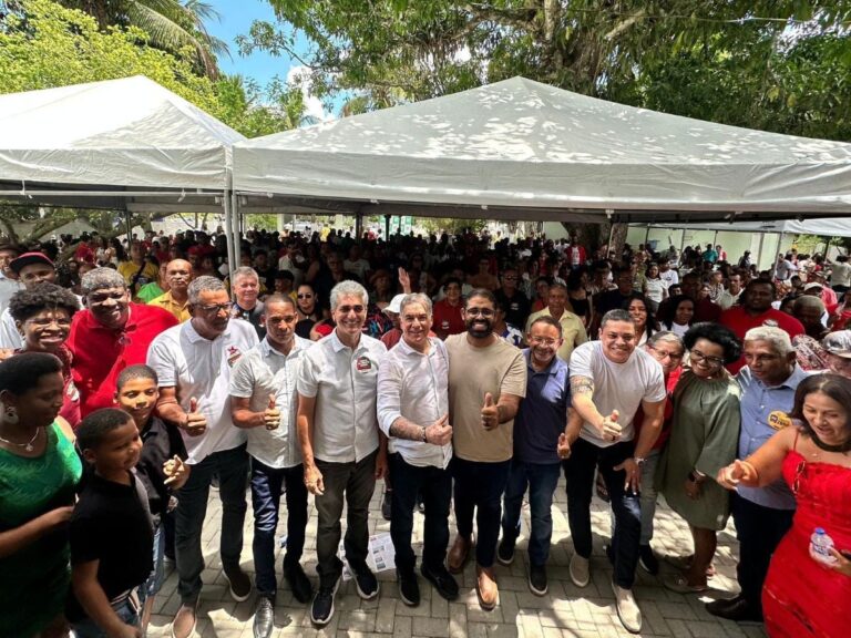 Zé Neto Mobiliza Mais de 2 Mil Lideranças em Plenária da Bahia Zé Neto Mobiliza Mais de 2 Mil Lideranças em Plenária da Bahia
