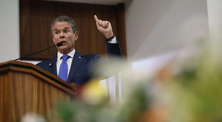 André de Paula Assume o Ministério da Agricultura e Destaca a Importância do Agronegócio