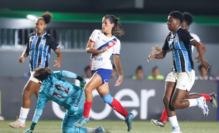 Bahia Tropeça em Casa e Perde Oportunidade no Brasileirão Feminino