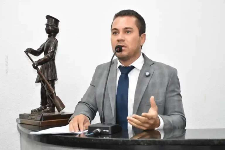 Câmara Municipal de Feira de Santana Discute Nova Fiscalização de Vendedores Ambulantes