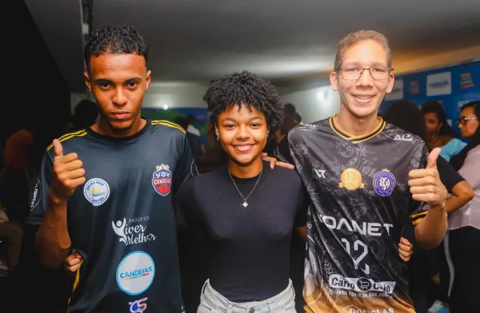 Candeias: Prefeito Relança Programa Bolsa Atleta para Impulsionar Talentos Esportivos Candeias: Prefeito Relança Programa Bolsa Atleta para Impulsionar Talentos Esportivos