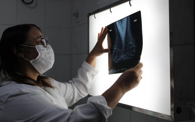 Consulta e Exames Gratuitos para o Dia das Mães em Feira de Santana