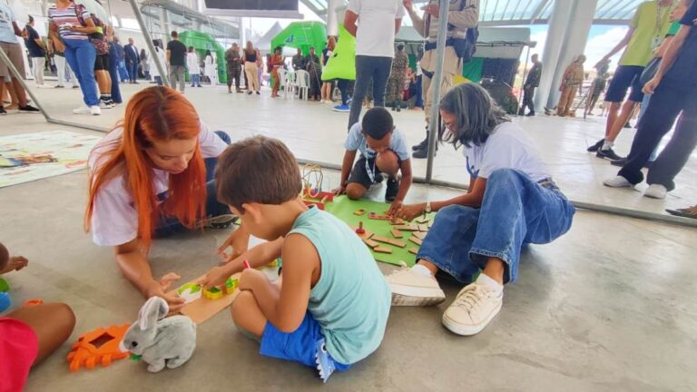 Feira de Santana Realiza Evento para Apoio a Crianças Neurodiversas e Suas Famílias